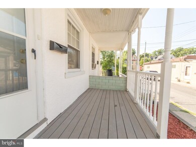 49 S Maple Ave, Lansdowne, PA 19050 - photo 4