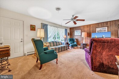 358 Forest Ln, Shoemakersville, PA 19555 - photo 2