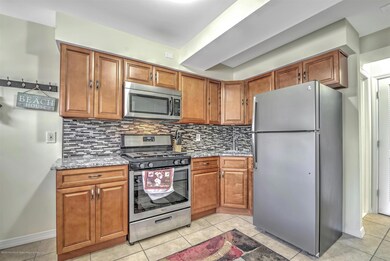 07-KITCHEN