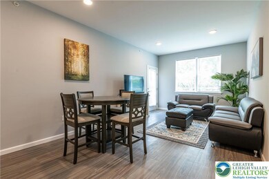 948 N Front St unit C-2, Allentown, PA 18102 - photo 4