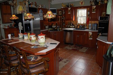 124 Center Trail, Hawley, PA 18428 - photo 4