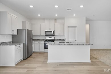 5106 Beaverhead Ave, Bakersfield, CA 93306 - photo 7