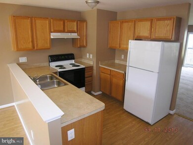 20 Sanford Dr, Bunker Hill, WV 25413 - photo 4