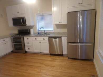 15 Chestnut St unit 15, Woburn, MA 01801 - photo 2