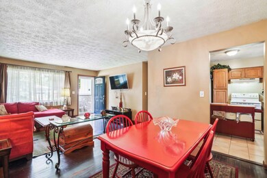 1211 Bernhard Rd, Columbus, OH 43227 - photo 7