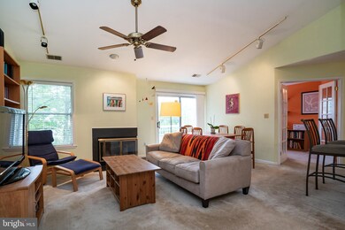 108 Wrangel Ct unit 9, Princeton, NJ 08540 - photo 3