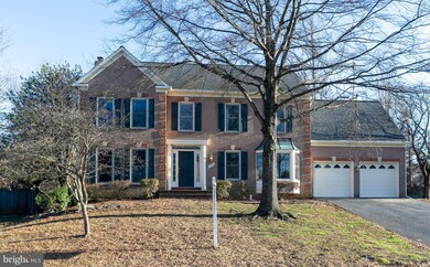 4944 Edge Rock Dr, Chantilly, VA 20151 - photo 2