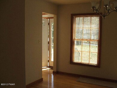 42 Falls Rd, Bushkill, PA 18324 - photo 3