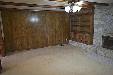 16504 Kings Rd, Shawnee, OK 74801 - photo 4