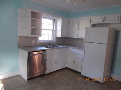 242 Plumtree Rd, Springfield, MA 01118 - photo 7