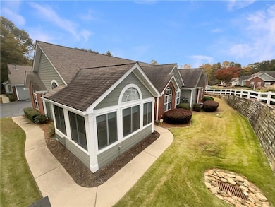 2252 Carefree Cir unit 3, Marietta, GA 30062 - photo 2