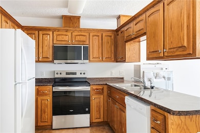 314 Promise Ln, Brunswick, GA 31525 - photo 6