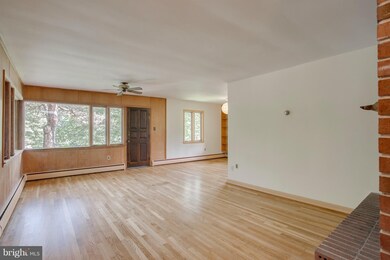 6728 Queens Ferry Rd, Baltimore, MD 21239 - photo 6