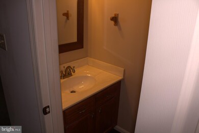 10612 Chesterwood Dr, Spotsylvania, VA 22553 - photo 4