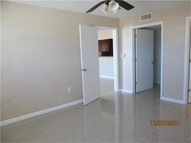 unlisted-address, Miami Beach, FL 33141 - photo 6