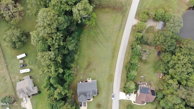 2426 Rolling Tracks Rd, Willow Spring, NC 27592 - photo 2