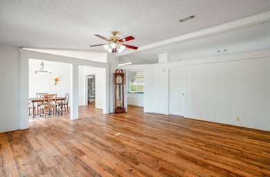 100 Quinn Ct unit 227, Fredericksburg, TX 78624 - photo 7