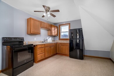 179 S Main St, Gardner, MA 01440 - photo 4