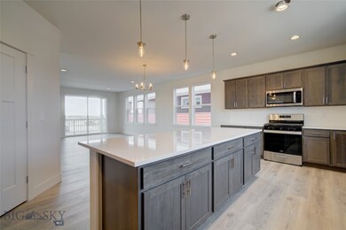 Large island for meal prep and entertaining