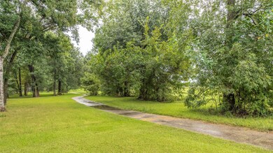 6007 Darkwood Dr, Houston, TX 77088 - photo 7