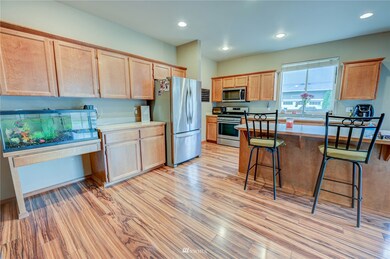 308 Phoenix Ave SW, Orting, WA 98360 - photo 4