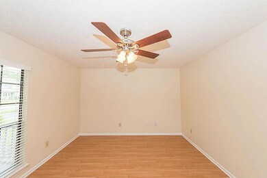 8303 Clover Gardens Dr, Houston, TX 77095 - photo 3