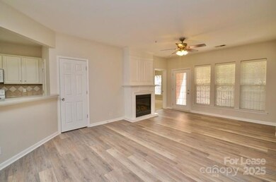 3232 Margellina Dr unit 2209, Charlotte, NC 28210 - photo 4