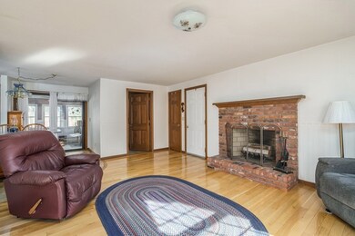 13 Carillon Cir, Easthampton, MA 01027 - photo 4