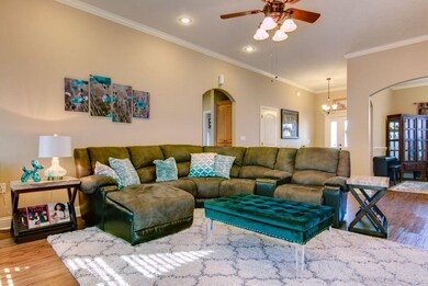 131 W Starlite Dr, Texarkana, TX 75501 - photo 6