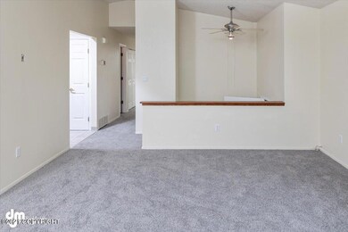 03-Living Room_DMD_6448