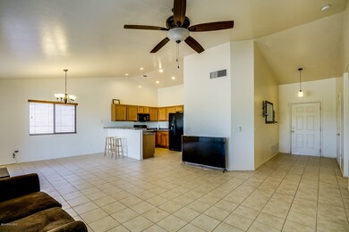 W Willis Place_11
