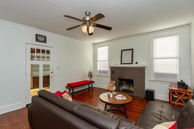 1246 Willow Branch Ave, Jacksonville, FL 32205 - photo 2