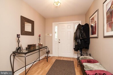 12 Championship Ct, Owings Mills, MD 21117 - photo 4