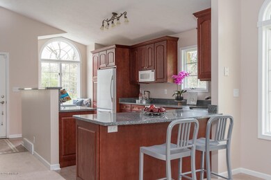South 3rd-kitchen3