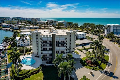 2150 Gulf Shore Blvd N unit 609, Naples, FL 34102 - photo 5