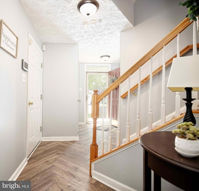 9736 Morningview Cir, Perry Hall, MD 21128 - photo 6