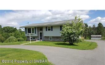 2271 Mahoning Dr E, Lehighton, PA 18235 - photo 5