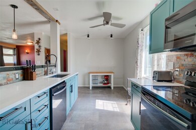 New kitchen!