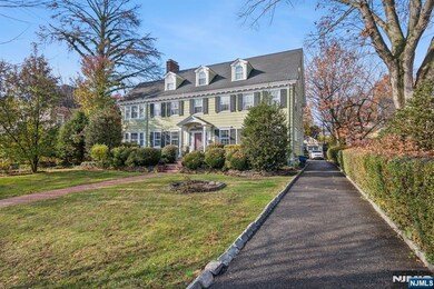 258 Ridgewood Ave, Glen Ridge, NJ 07028 - photo 2