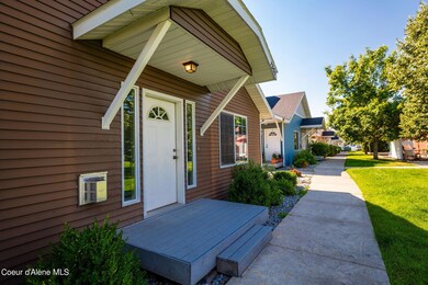 1-web-or-mls-1301-n-forsythia-cir
