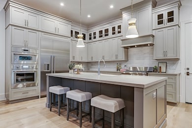 403 Wetherby Terrace, Houston, TX 77024 - photo 7