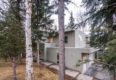 Exterior - Side-20151230-1554