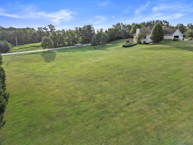 6601 Foxtail Ln unit 27, Burlington, WI 53105 - photo 4