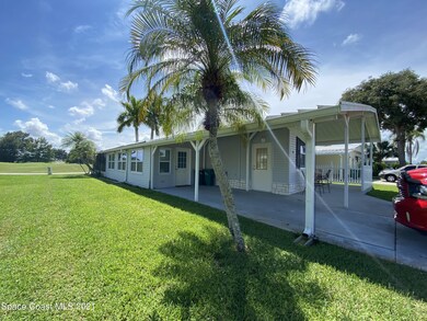 1011 Royal Palm ext left