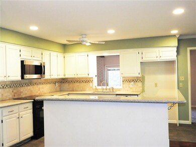 704 NW D St, Bentonville, AR 72712 - photo 6