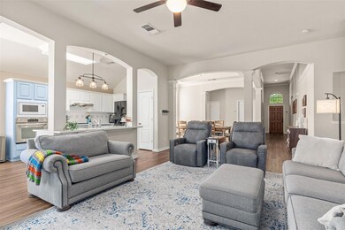 2509 Kariba Ln, Denton, TX 76210 - photo 2