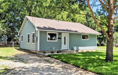 1522 S Lindsay St, Gainesville, TX 76240 - photo 2