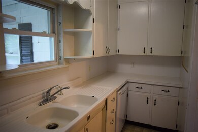 17 Richardson St, Lancaster, NH 03584 - photo 6