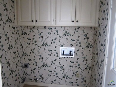 404 Woodland Hills Dr, Tyler, TX 75701 - photo 7