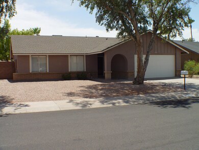 Front of Home View3